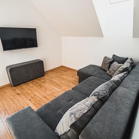 Apartments Rozalija Preddvor Δωμάτιο φωτογραφία