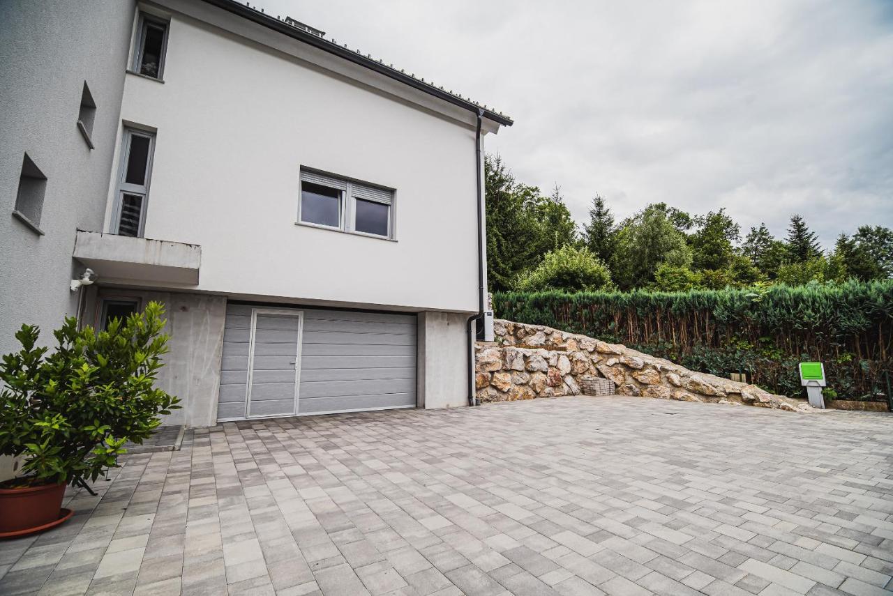 Apartments Rozalija Preddvor Εξωτερικό φωτογραφία