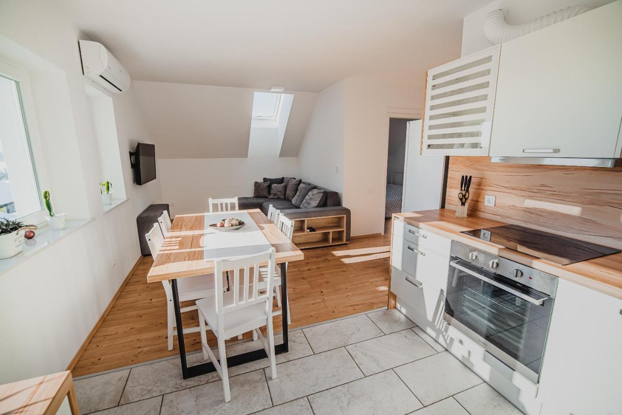 Apartments Rozalija Preddvor Εξωτερικό φωτογραφία