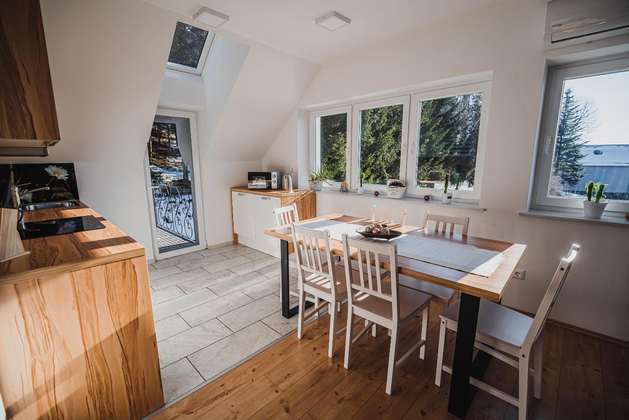 Apartments Rozalija Preddvor Δωμάτιο φωτογραφία